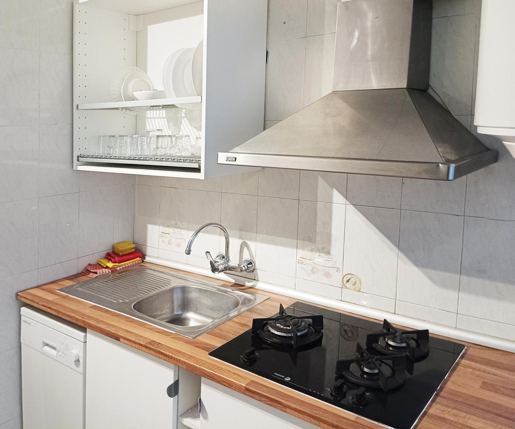 Habitaciones En Apartamento Compartido Delicias Room Cerca Del Mar, Aeropuerto, Ave Y Metro Malaga Exterior photo