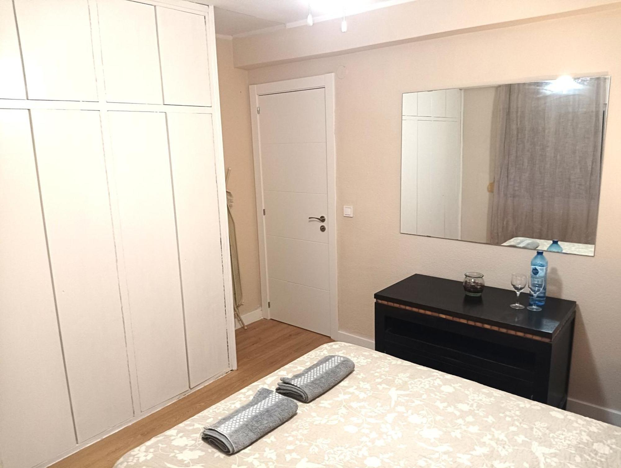 Habitaciones En Apartamento Compartido Delicias Room Cerca Del Mar, Aeropuerto, Ave Y Metro Malaga Room photo